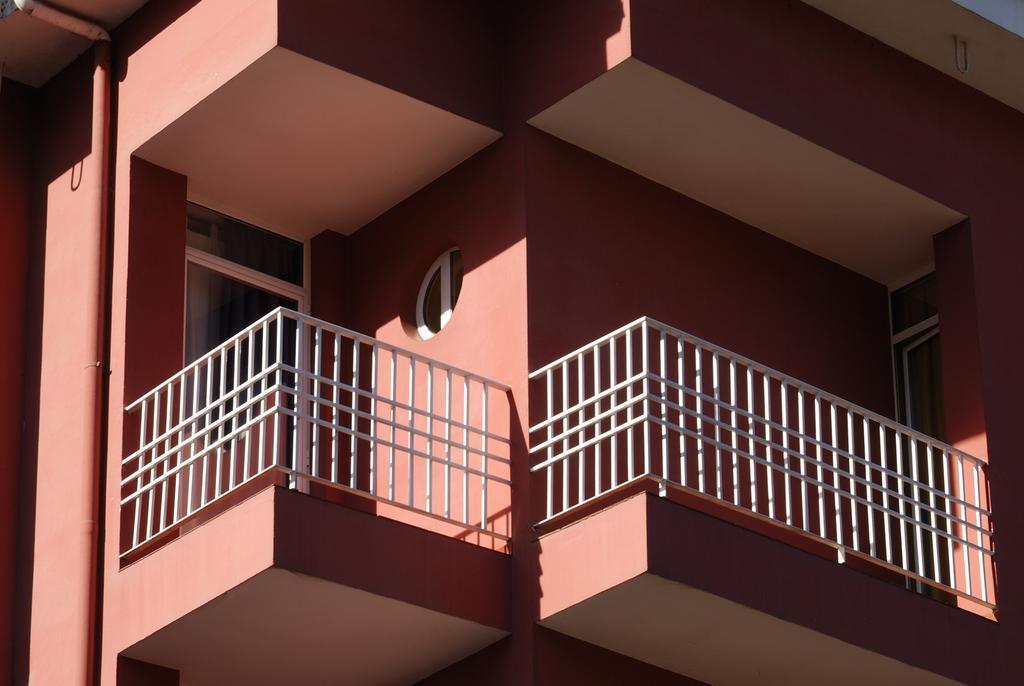 Hotel Los Acebos Cangas Onís Exterior foto